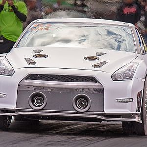 Nissan GT-R U.S. RECORD - 7.43 @ 196mph!! - YouTube